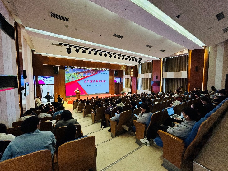 1712034650948026708.jpg 1712034650948026708.jpg